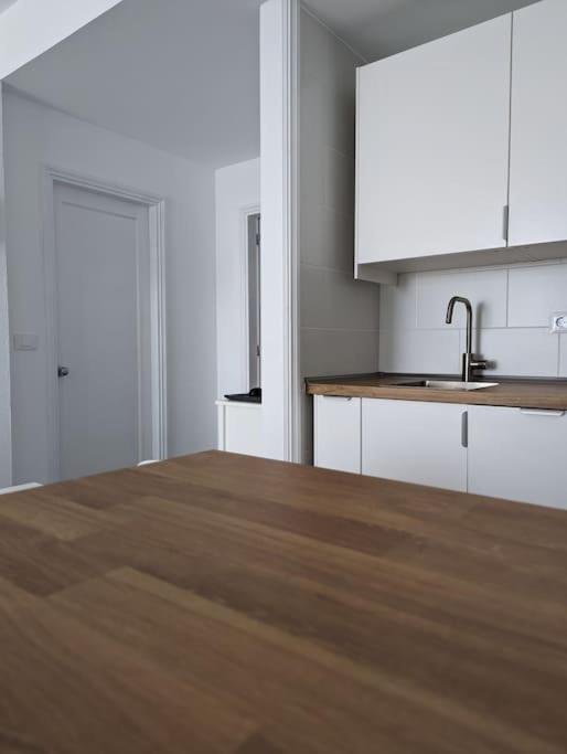 Charming Flat In Los Molinos With Terrace & Pools, Near Playa Bastian コスタ・テギセ エクステリア 写真