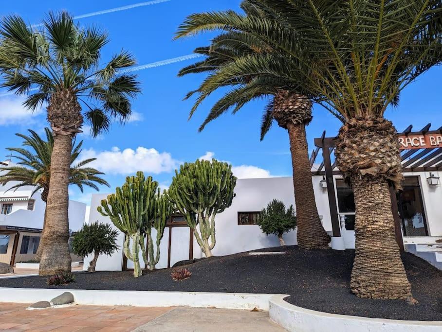 Charming Flat In Los Molinos With Terrace & Pools, Near Playa Bastian コスタ・テギセ エクステリア 写真