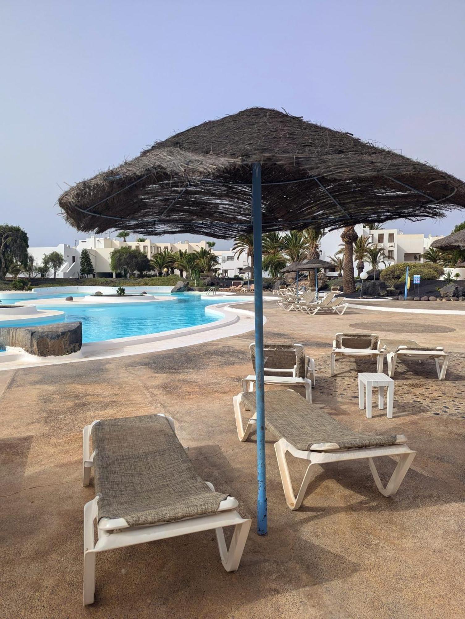 Charming Flat In Los Molinos With Terrace & Pools, Near Playa Bastian コスタ・テギセ エクステリア 写真